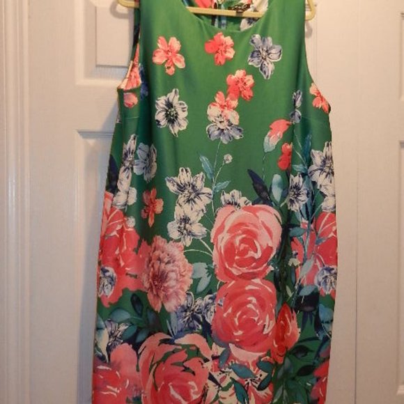 ROZ & ALI BLOUSE EVENING WEAR PLUS SIZE - Picture 10 of 11